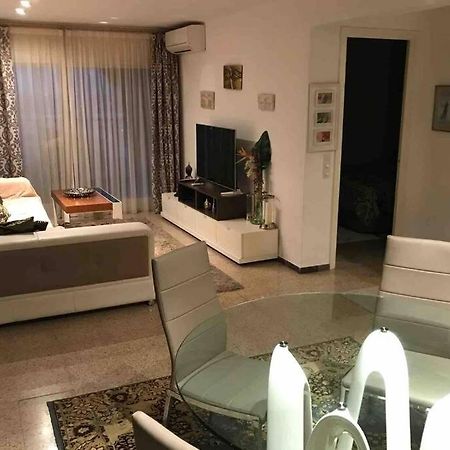 Lux Apt 1Er Ligne Mer!Grande Terrasse Vue Superbe! Empuriabrava Kültér fotó
